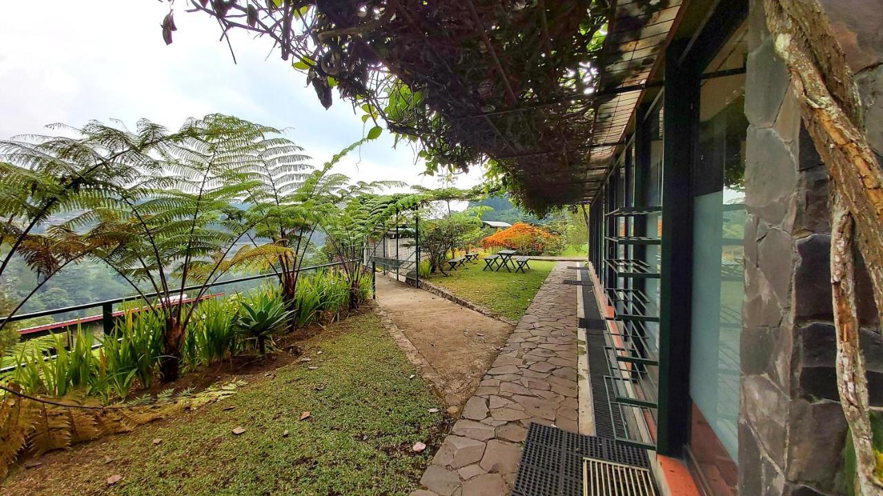 Vila Kolmas 59 Villa Bongkor ภายนอก รูปภาพ