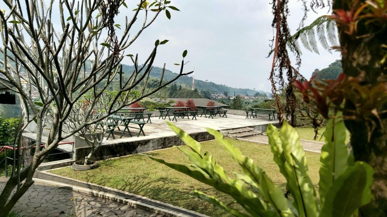 Vila Kolmas 59 Villa Bongkor ภายนอก รูปภาพ
